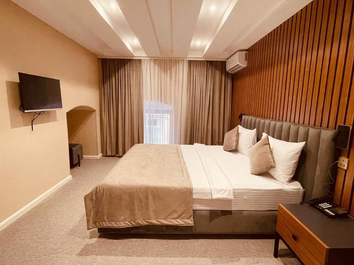 Eleven Hotel Baku Eksteriør billede