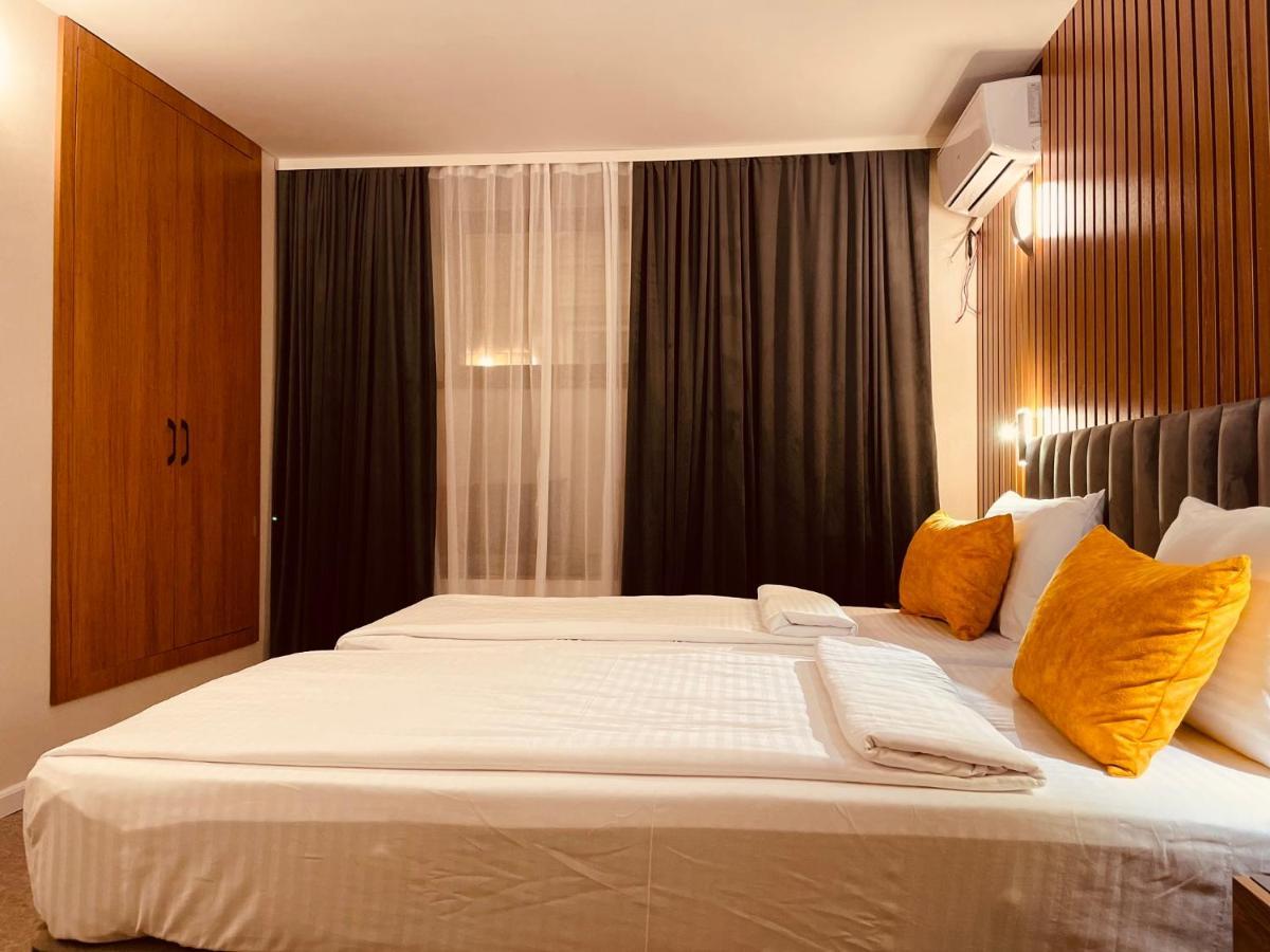 Eleven Hotel Baku Eksteriør billede