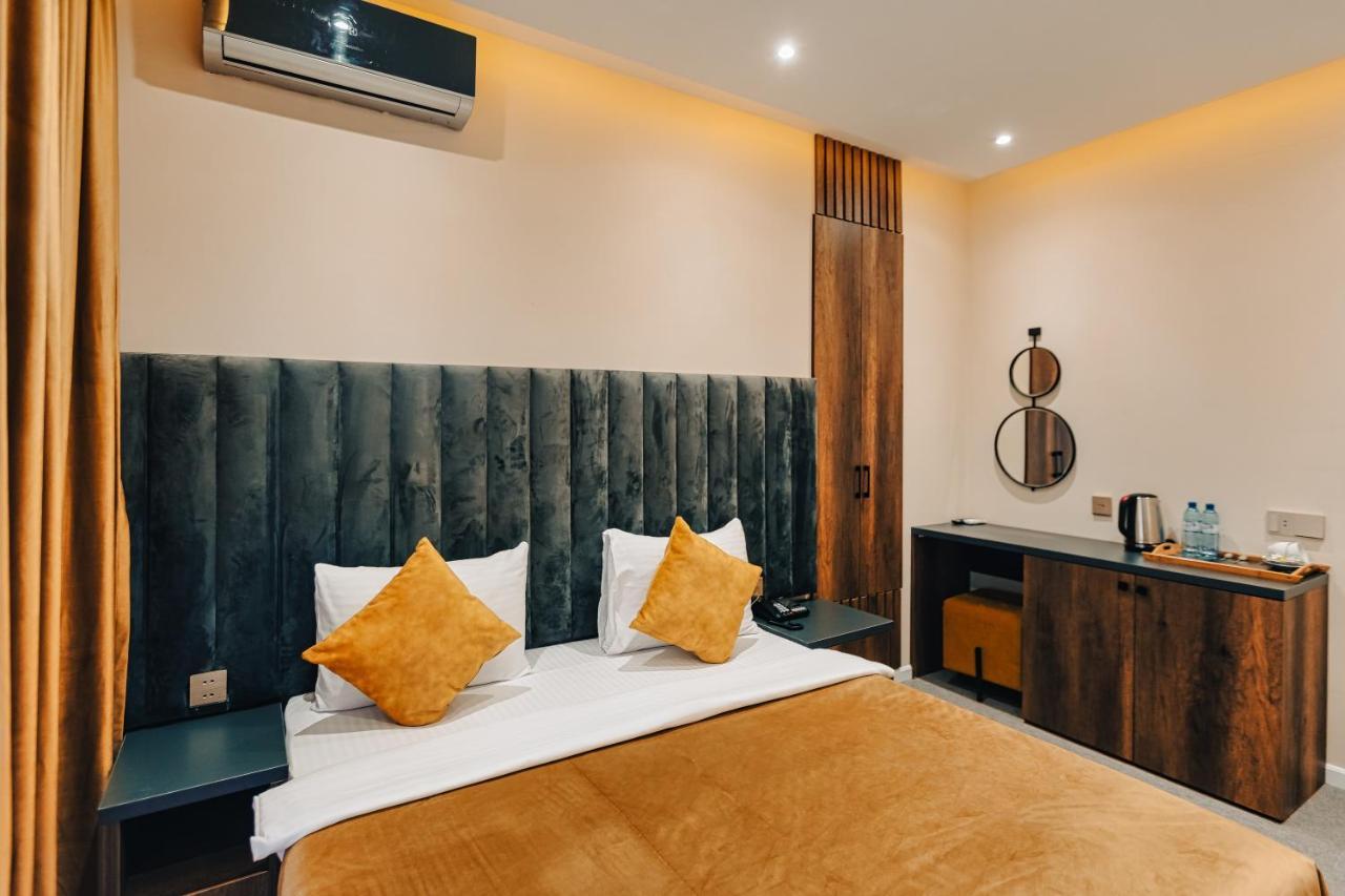 Eleven Hotel Baku Eksteriør billede