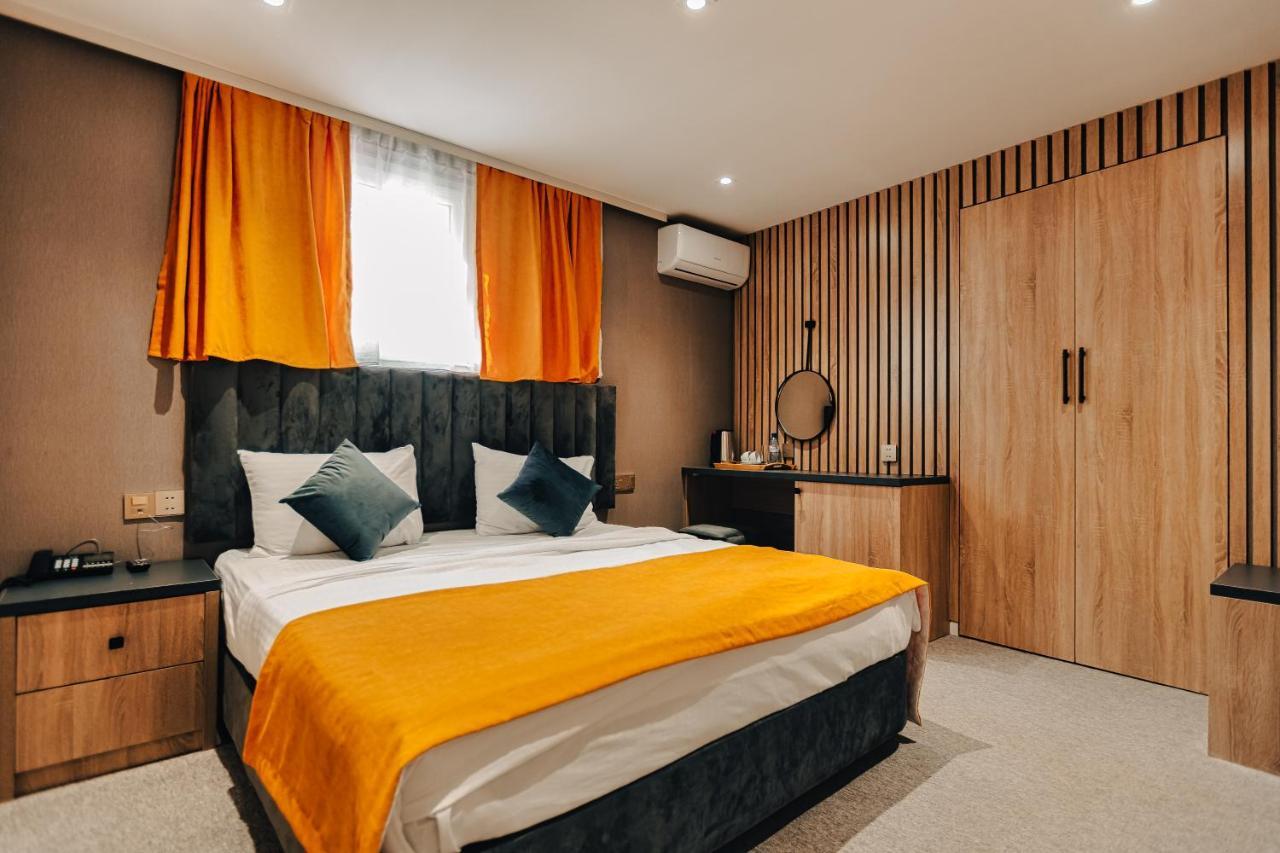 Eleven Hotel Baku Eksteriør billede